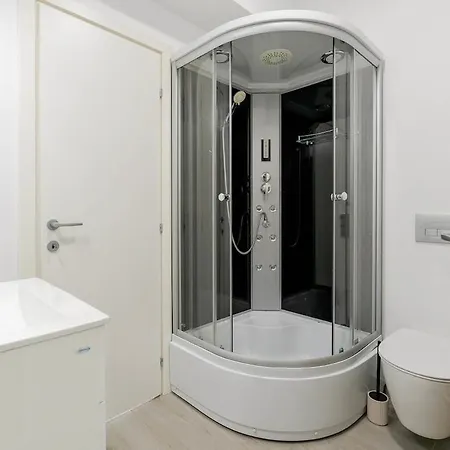 Downtown Urban W Balcony Vol 3 Appartamento