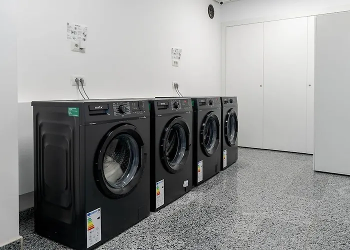 Downtown Urban W Balcony Vol 3 アパート