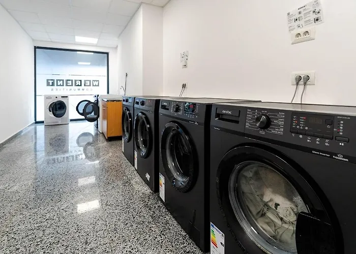 Downtown Urban W Balcony Vol 3 Апартаменти Бухарест